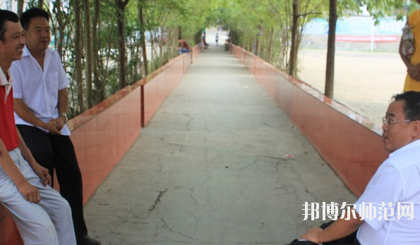 德江縣民族幼兒師范職業(yè)技術(shù)學(xué)院2020年報(bào)名條件、招生要求、招生對(duì)象 
