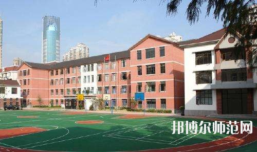 石家莊東方科技幼兒師范中等專(zhuān)業(yè)學(xué)校2020年報(bào)名條件、招生要求、招生對(duì)象