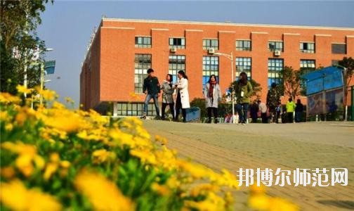 四川五月花專修師范學(xué)院2020年報(bào)名條件、招生要求、招生對(duì)象