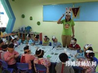 浙江幼師學(xué)校中專升大?？际裁? /><b>浙江幼師學(xué)校中專升大專考什么</b><span>2019-10-14 14:01</span><p>浙江幼師學(xué)校中專什大?？际裁?一般來說要考語文、數(shù)學(xué)、外語還有專業(yè)課等，具體以學(xué)校為主。對于中專生升大專的話是需要分?jǐn)?shù)的</p></a></li>
            <li><a href=