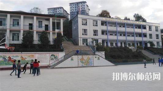 萬源第二職業(yè)高級幼兒師范中學地址在哪里