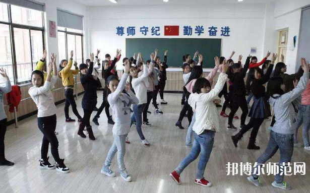四川2020年幼師學(xué)校有哪些專(zhuān)業(yè)適合男生