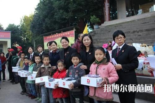 岳池白廟幼兒師范職業(yè)中學(xué)2020年報(bào)名條件、招生要求、招生對(duì)象