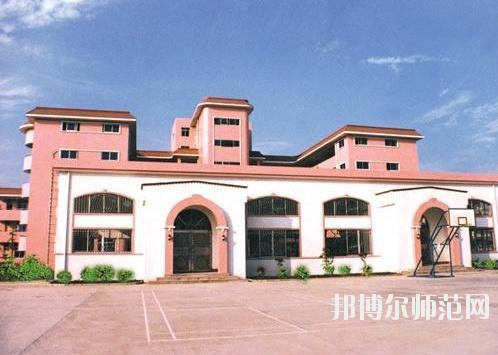 廣東2020年讀幼師學(xué)?？梢钥即髮W(xué)嗎