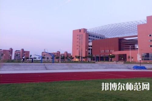 重慶工業(yè)管理幼師職業(yè)學(xué)校怎么樣、好不好