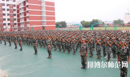 南充師范學(xué)校2023年學(xué)費(fèi)、收費(fèi)多少