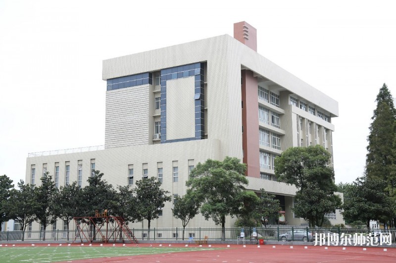 汕頭職業(yè)技術(shù)師范學(xué)院金園校區(qū)2021年報(bào)名條件、招生要求、招生對象