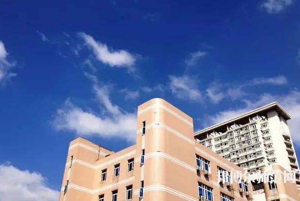 東華大學(xué)師范學(xué)院延安路校區(qū)2021年報名條件、招生要求、招生對象 