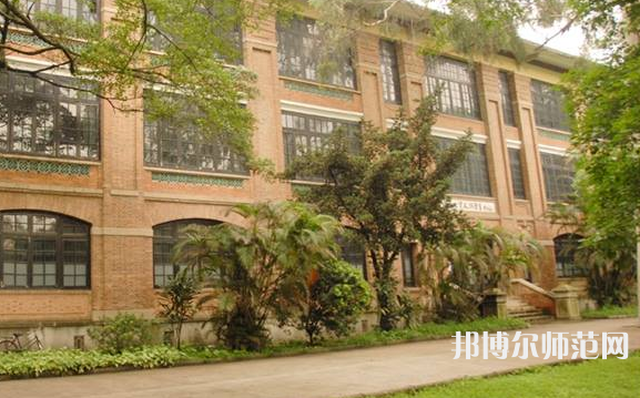  中山師范大學(xué)珠海校區(qū)2023年報(bào)名條件、招生要求、招生對(duì)象