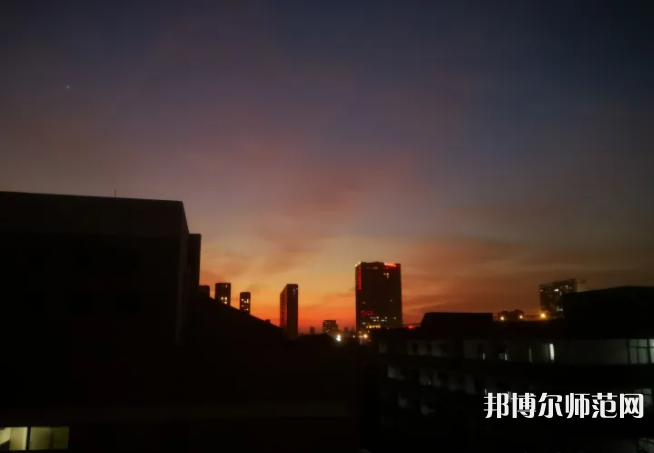 浙江工業(yè)師范大學(xué)朝暉校區(qū)2023年報(bào)名條件、招生要求、招生對(duì)象