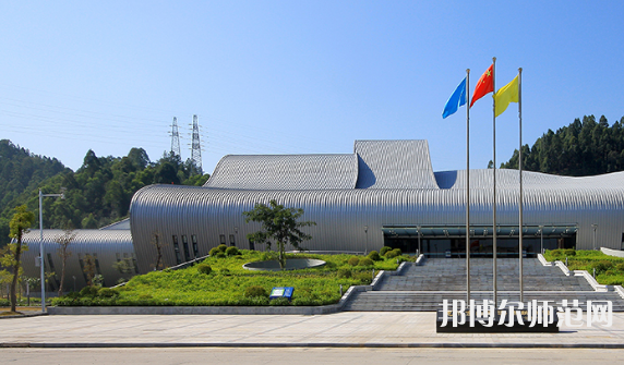 惠州師范學(xué)院2023年報(bào)名條件、招生要求、招生對(duì)象