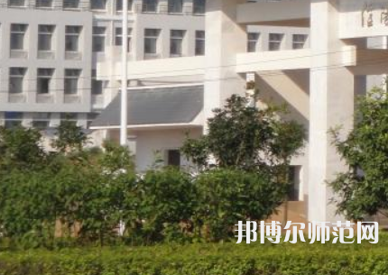 信陽職業(yè)技術(shù)師范學(xué)院2023年報(bào)名條件、招生要求、招生對象
