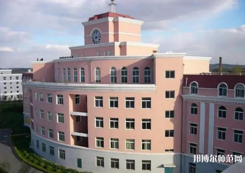 長春大學(xué)師范學(xué)院西校區(qū)2023年學(xué)費(fèi)、收費(fèi)多少