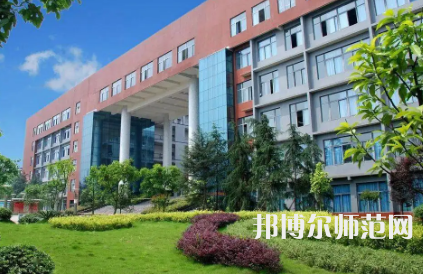 重慶科技師范學(xué)院2023年報名條件、招生要求、招生對象 