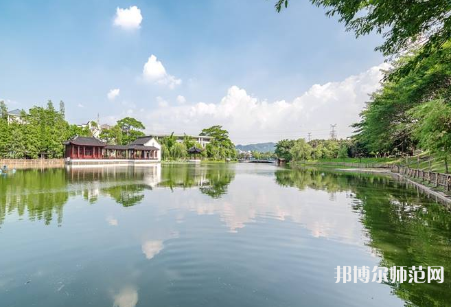 廣東外語外貿(mào)師范大學(xué)南國商學(xué)院2023年報名條件、招生要求、招生對象
