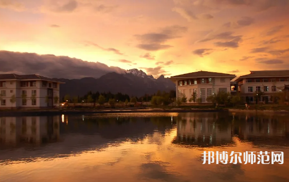 云南大學(xué)旅游文化師范學(xué)院2023年報(bào)名條件、招生要求、招生對(duì)象