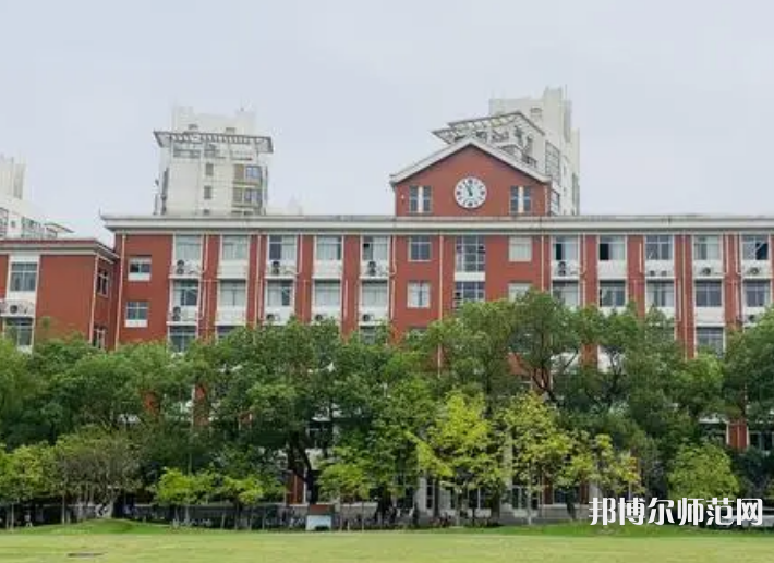 上海大學(xué)師范學(xué)院延長校區(qū)2023年怎么樣、好不好