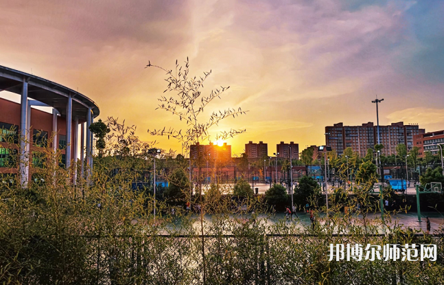 黔南民族幼兒師范高等?？茖W(xué)校2023年招生代碼