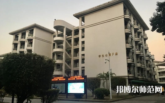 華中師范大學(xué)2023年報(bào)名條件、招生要求、招生對(duì)象