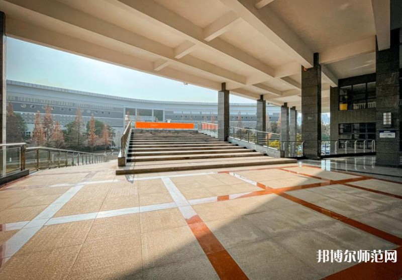 四川師范大學(xué)2023年學(xué)費(fèi)、收費(fèi)多少 