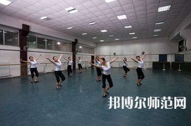 西安建筑科技師范大學雁塔校區(qū)2023年學費、收費多少