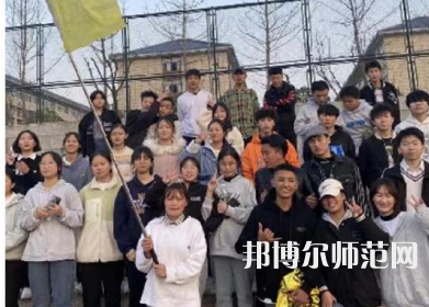 達(dá)州職業(yè)技術(shù)師范學(xué)院老校區(qū)2023年怎么樣、好不好