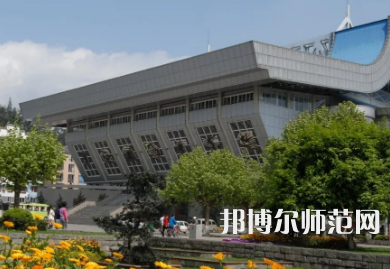 四川農(nóng)業(yè)師范大學(xué)雅安校區(qū)2023年報(bào)名條件、招生要求、招生對(duì)象