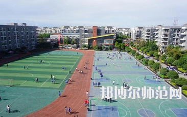 2023年甘孜州幼師職業(yè)技術(shù)學校報名條件、招生對象