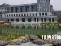 2023年黃麓師范學(xué)校報名條件、招生對象