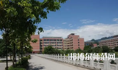 2023年樂山西成幼兒師范職業(yè)學(xué)校報(bào)名條件、招生對(duì)象