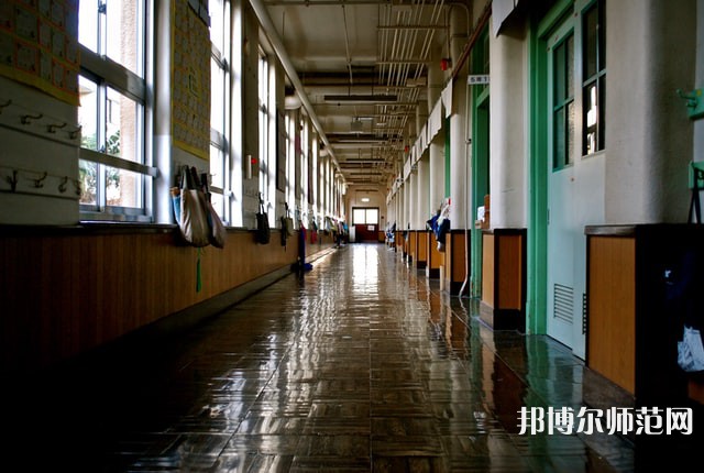 盤錦職業(yè)技術(shù)師范學(xué)院介紹、地址
